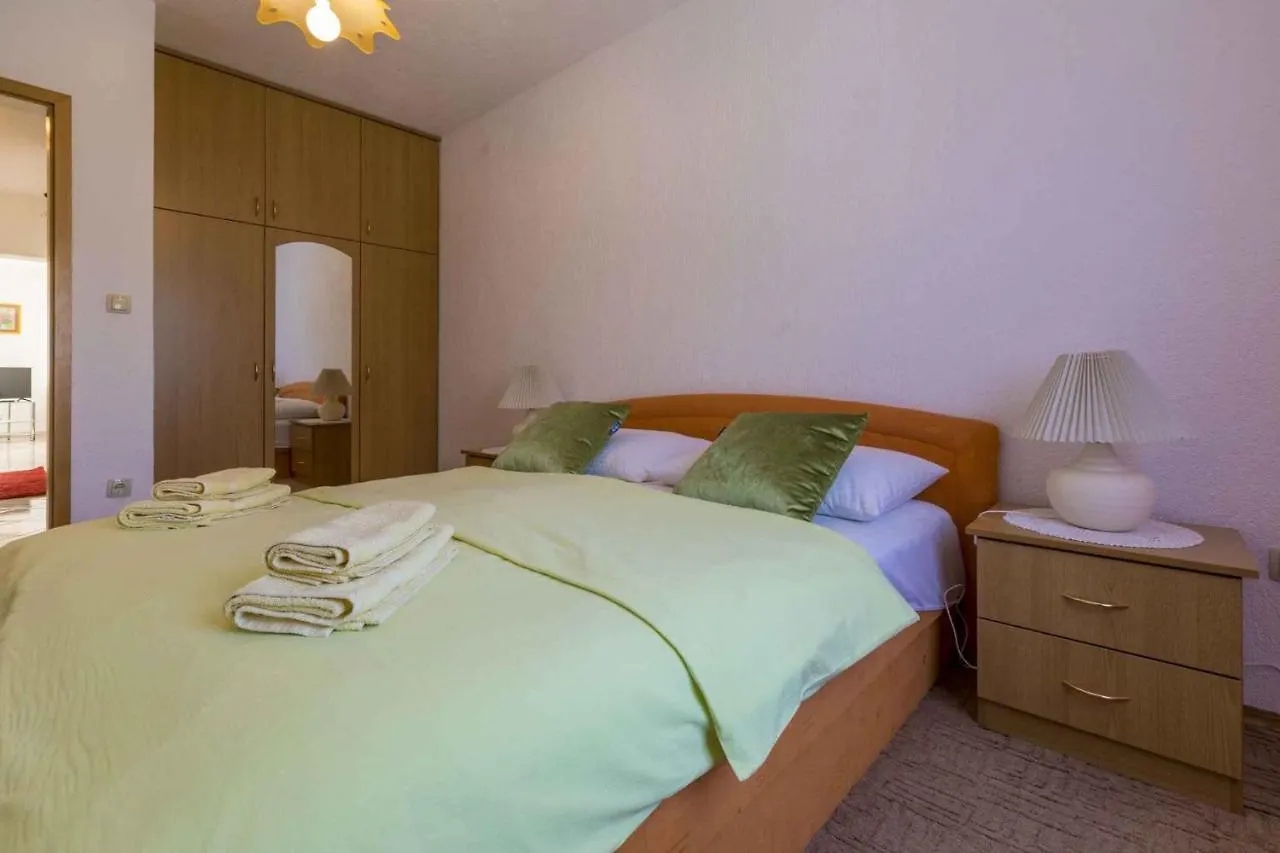 Apartments In Povile 39116