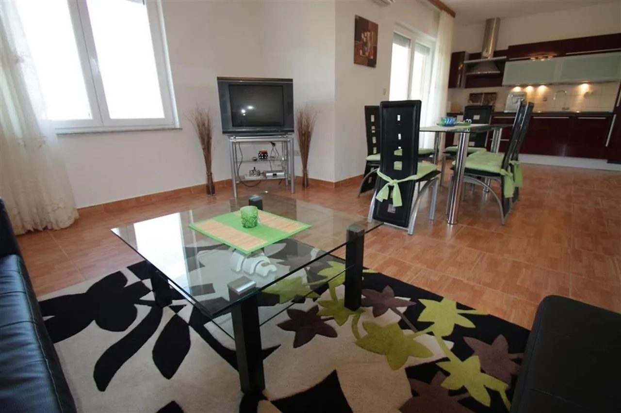 Apartments In Povile 39116