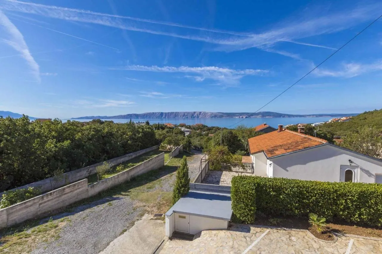 Apartments In Povile 39116 Croatia
